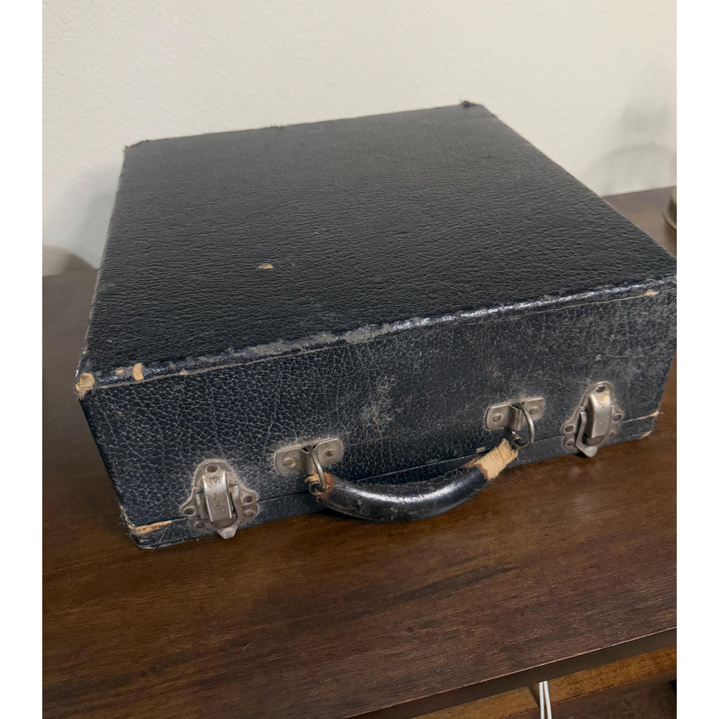 Remington Envoy 1940’s Typewriter and Case