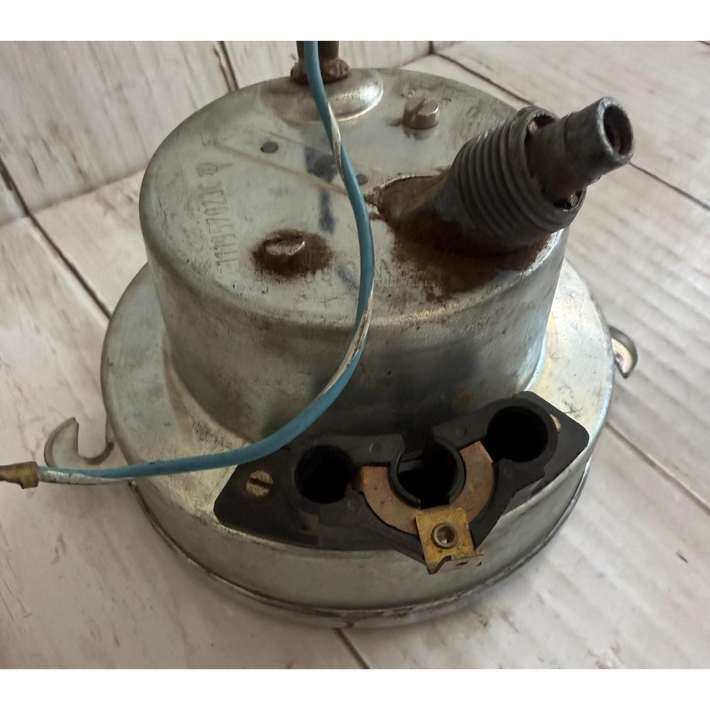 11957023c VDO VW Speedometer - Untested