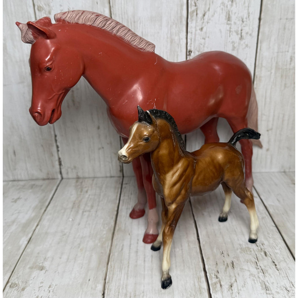 Toy - Horses Louis Marx, Breyer Molding - see pics