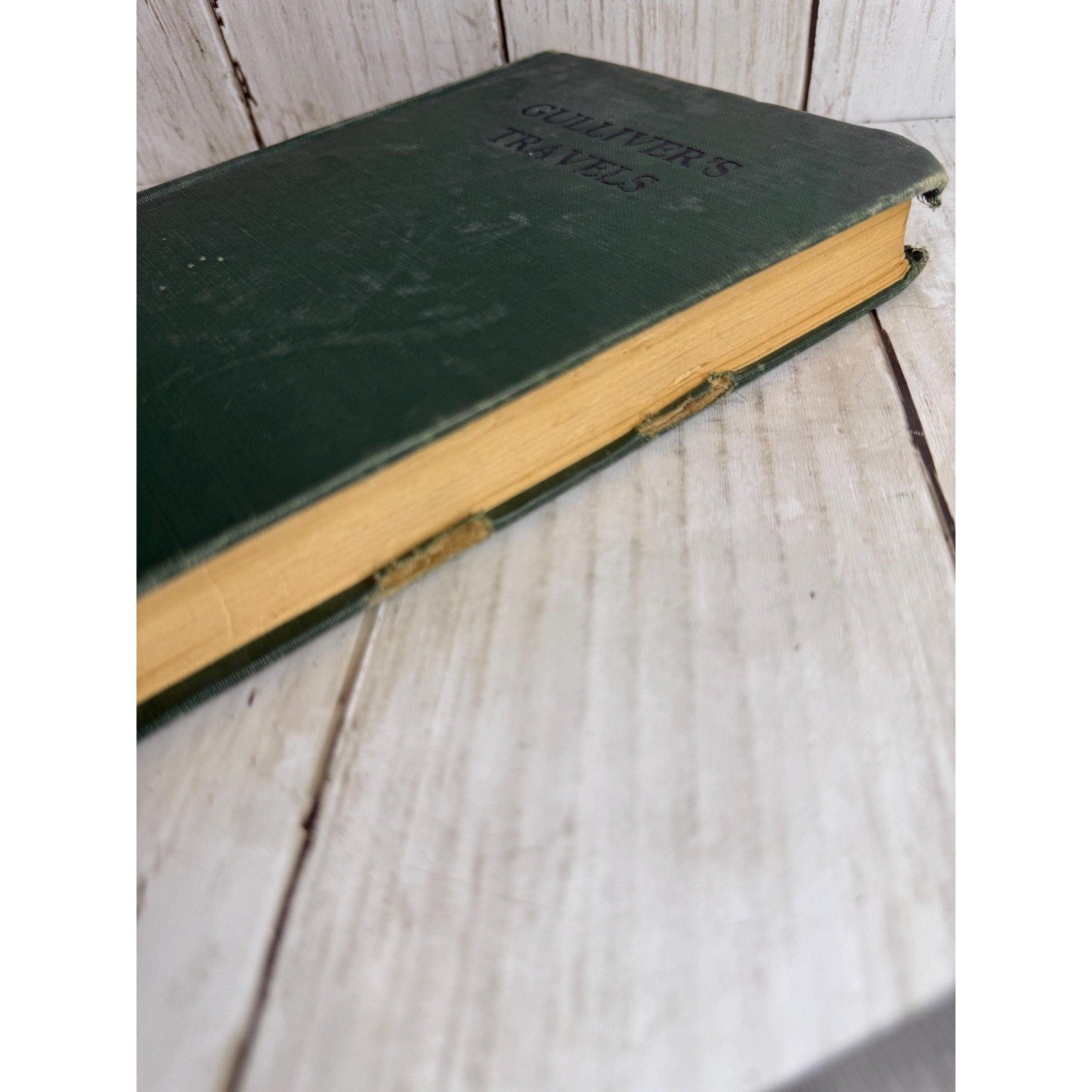 Gulliver's Travels by Jonathan Swift - Art-Type Edition (Hardcover)