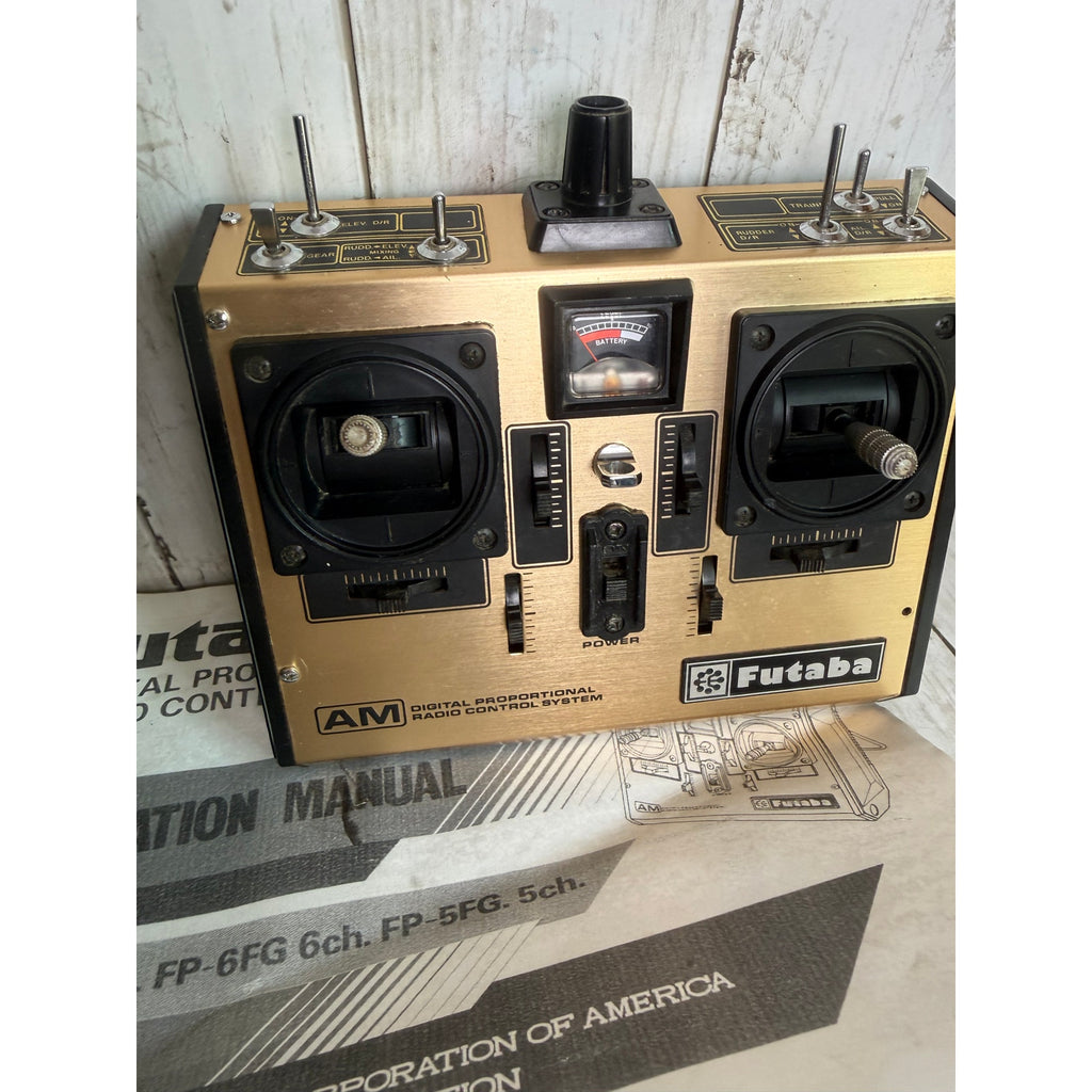 Futaba AM FP-T7FG/K Radio Controller
