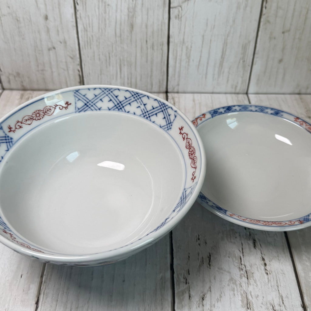 Japanese Imari Porcelain Rice Bowl with Lid