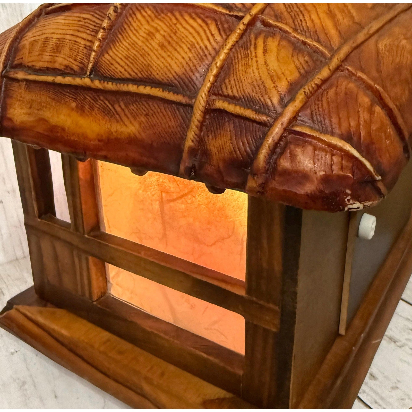 MCM Korean House Table Lamp