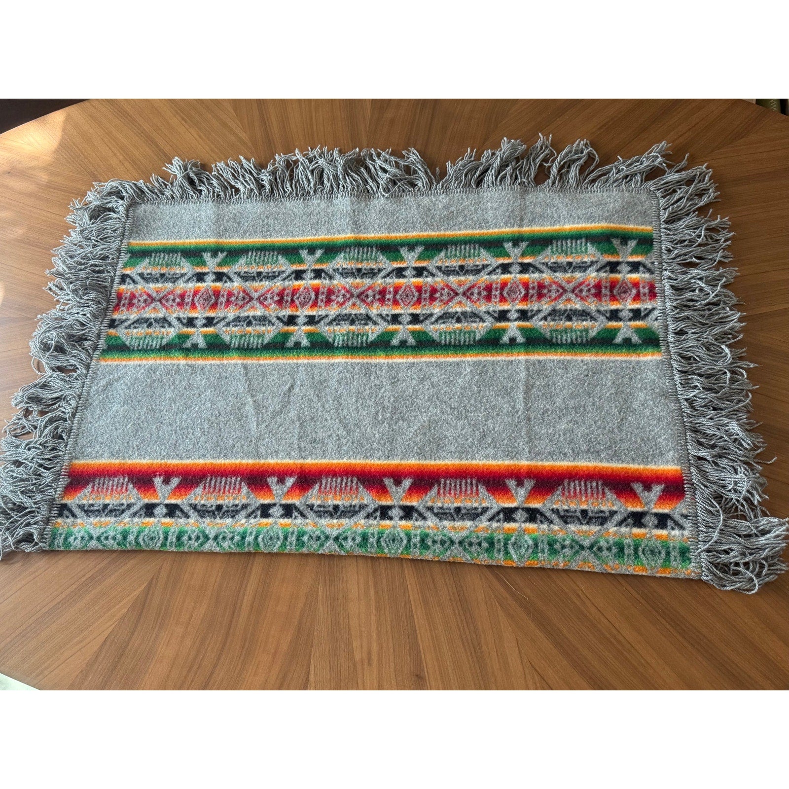 Vintage Pendleton Beaver State Wool Camp Blanket Shawl Fringe 32x43