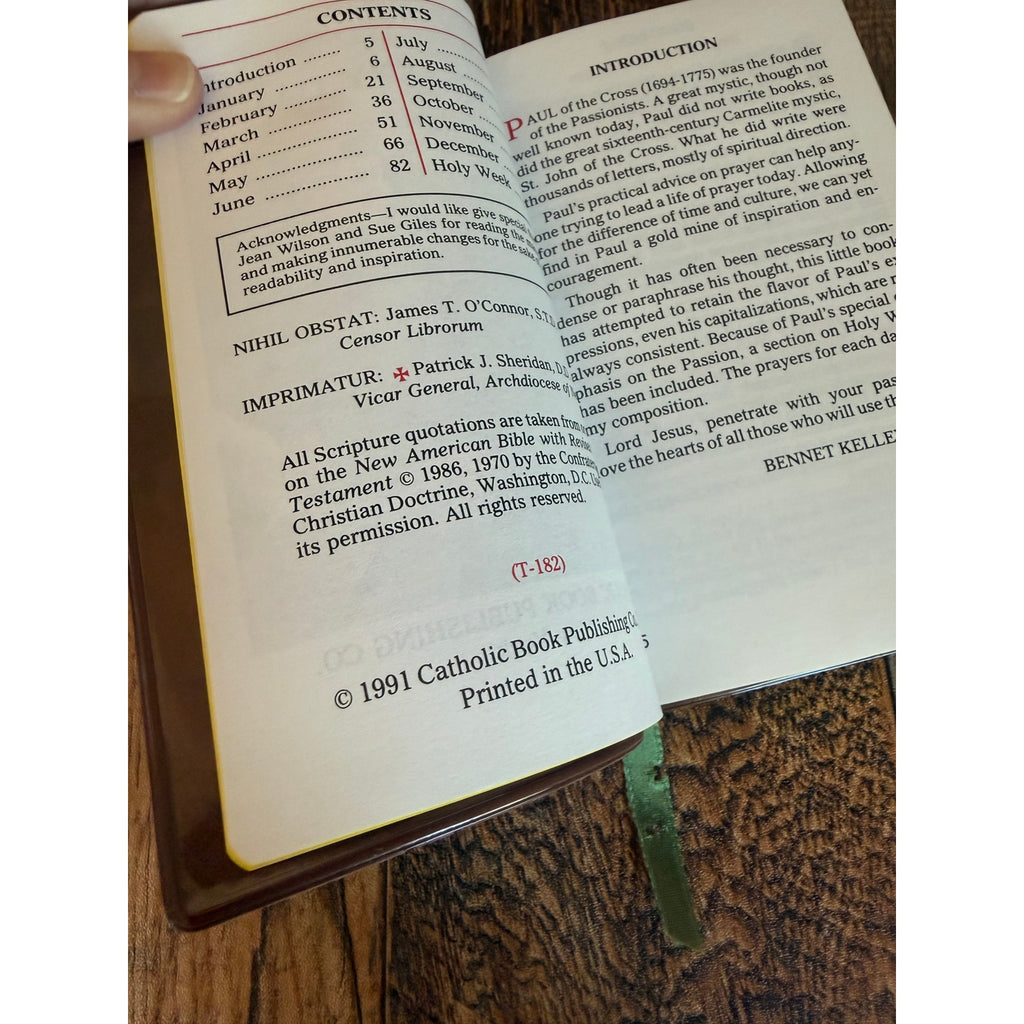 Catholic Book Publishing Daily Devotional Lead Prayer Books