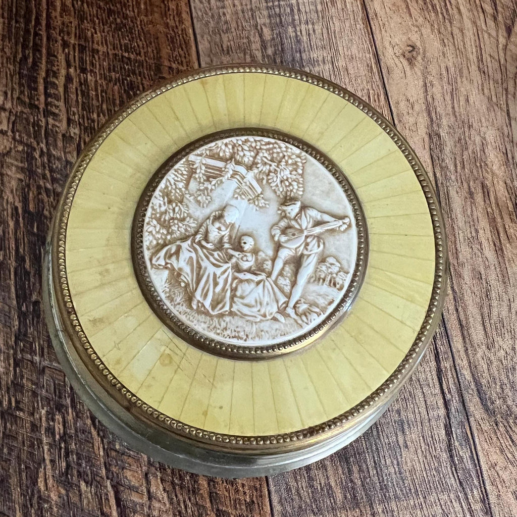 Musical Powder Box