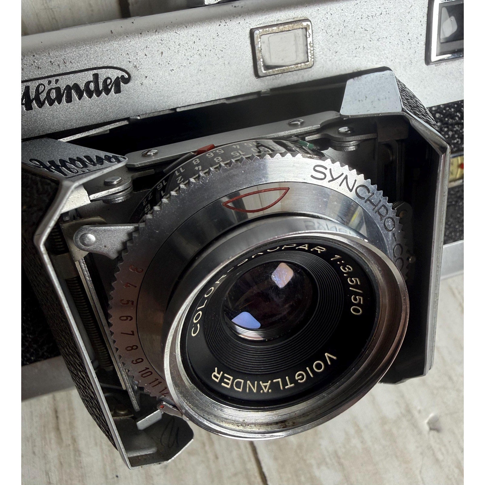 Voigtlander Vintessa 35 mm Camera - Untested