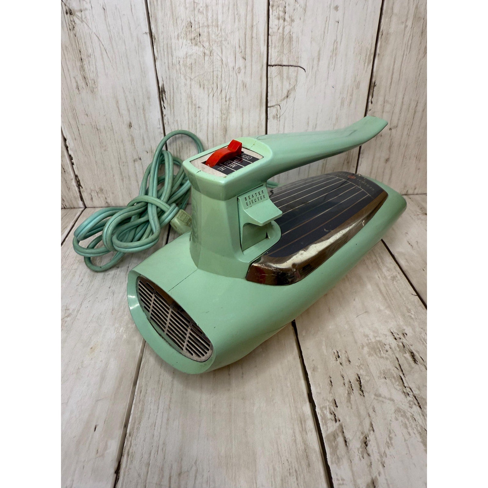 General Electric Turquoise Blue 3 Speed Mixer - Working