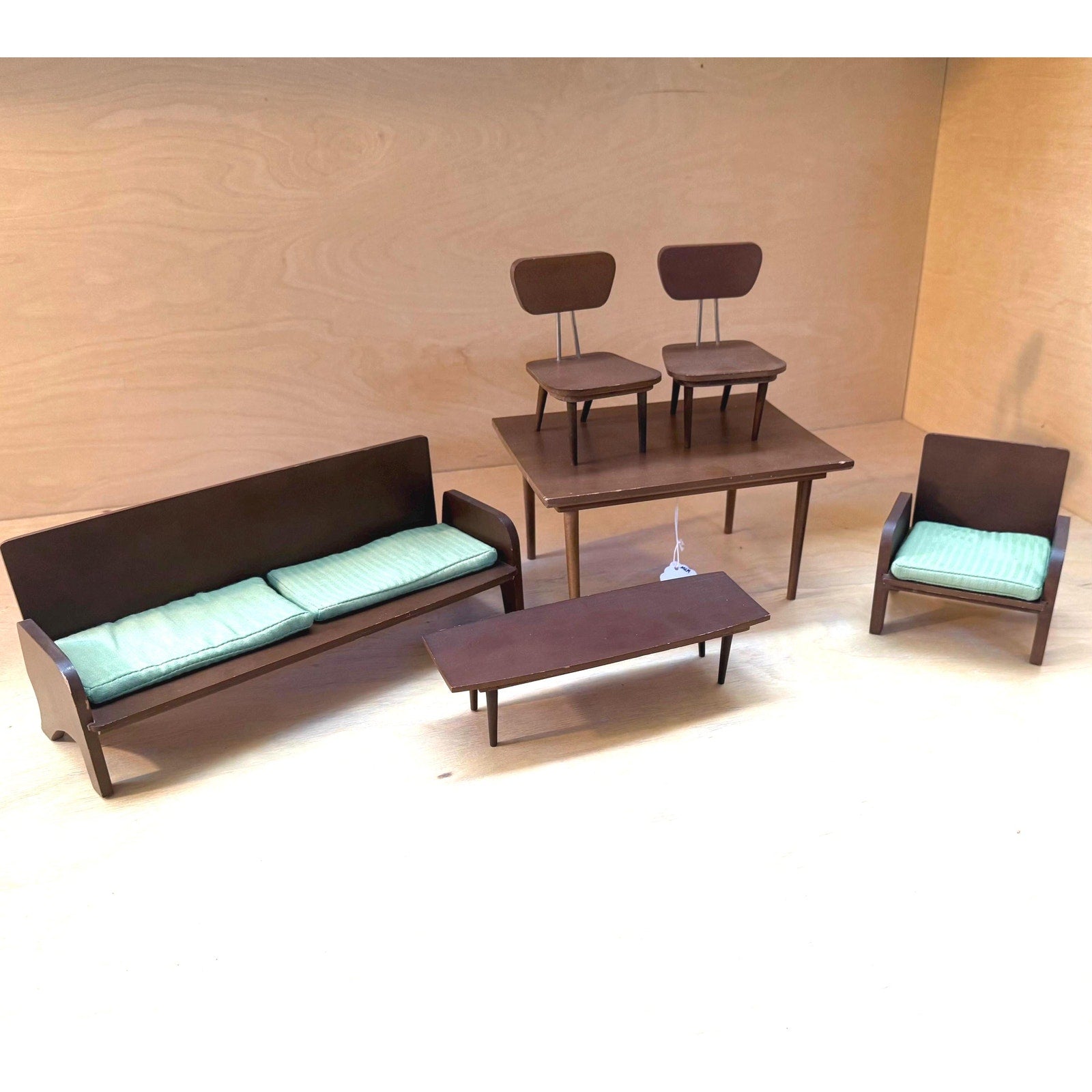 Rare MCM Red Robin Doll Furniture