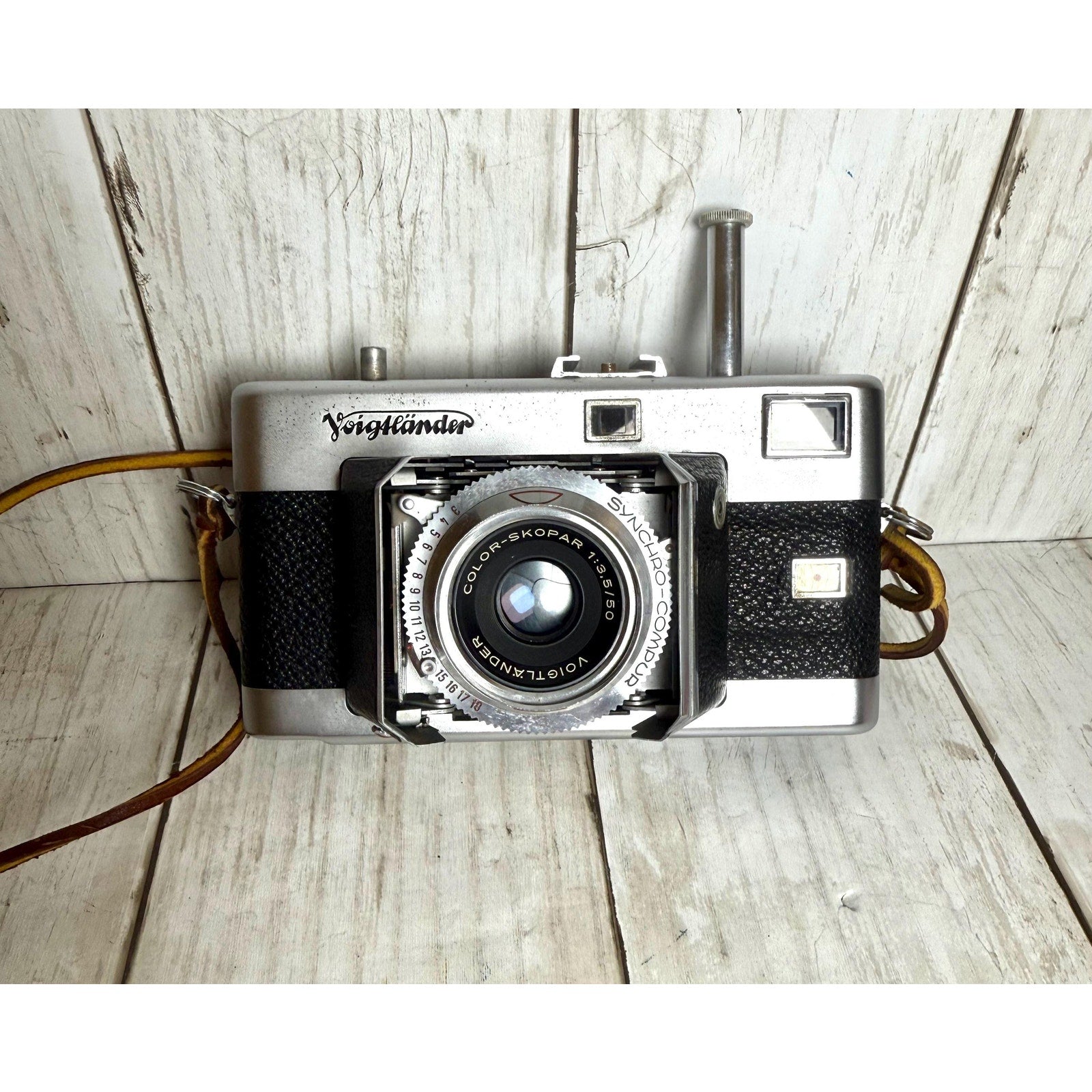 Voigtlander Vintessa 35 mm Camera - Untested