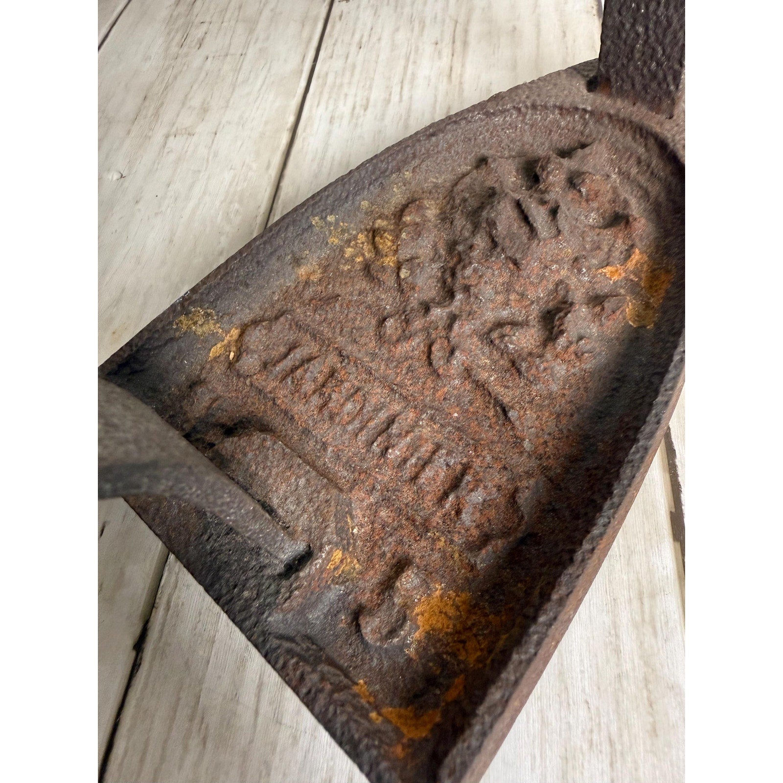 French Antique No. 5 Jardinier Cast Iron