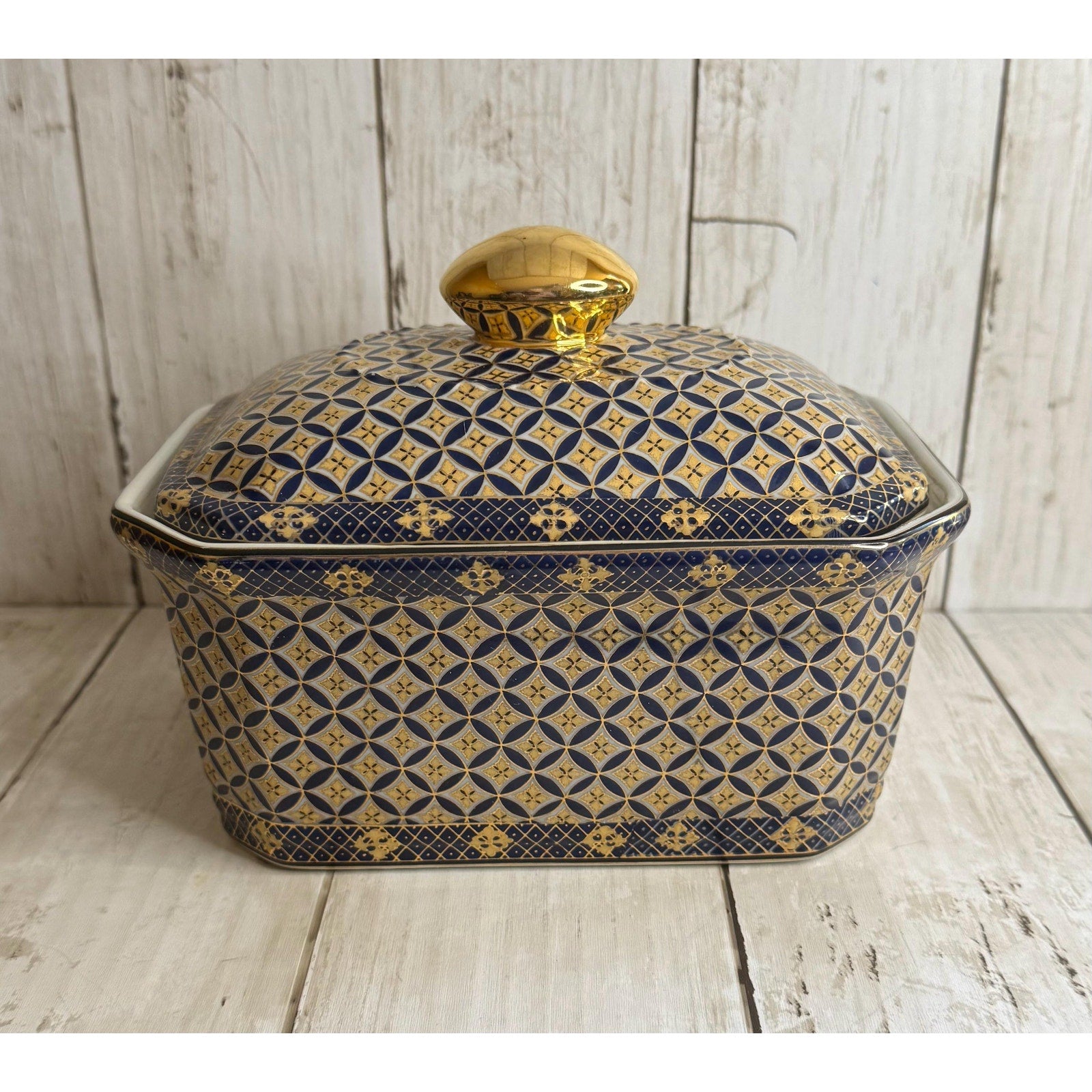 Chinese Royal Regency Navy Blue & Gold Lidded Box, Vanity Tray and Bowl