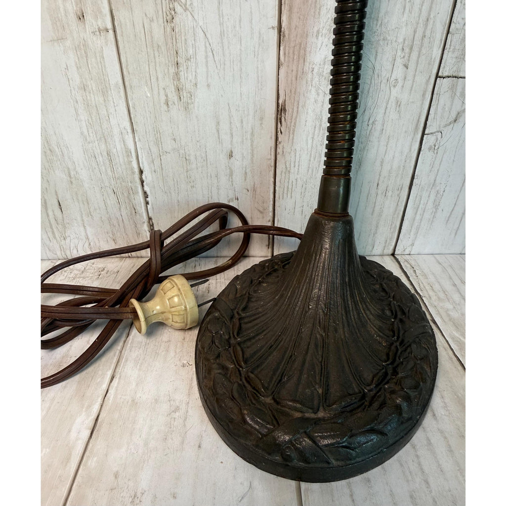 Iron Gooseneck Desk Lamp