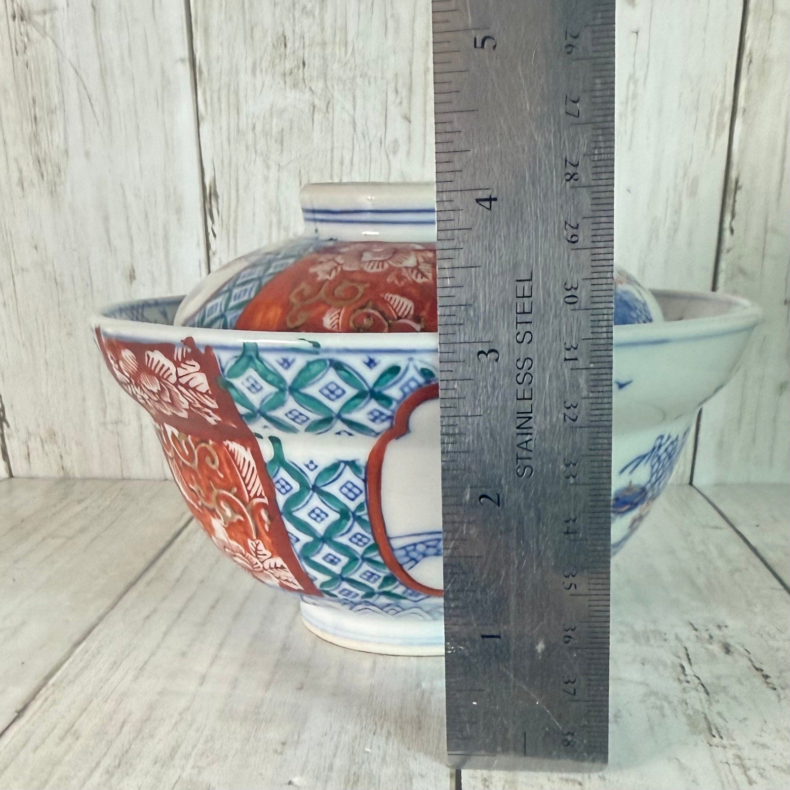 Japanese Imari Porcelain Rice Bowl with Lid