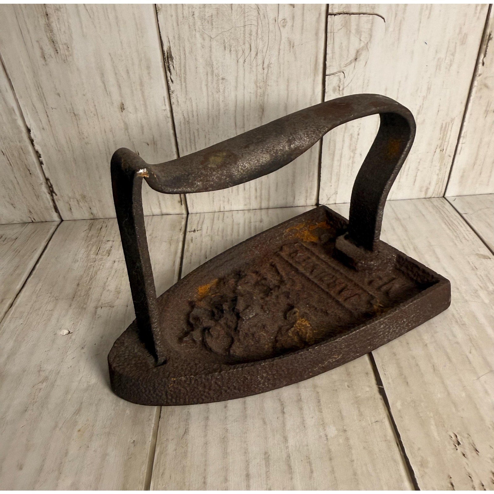 French Antique No. 5 Jardinier Cast Iron