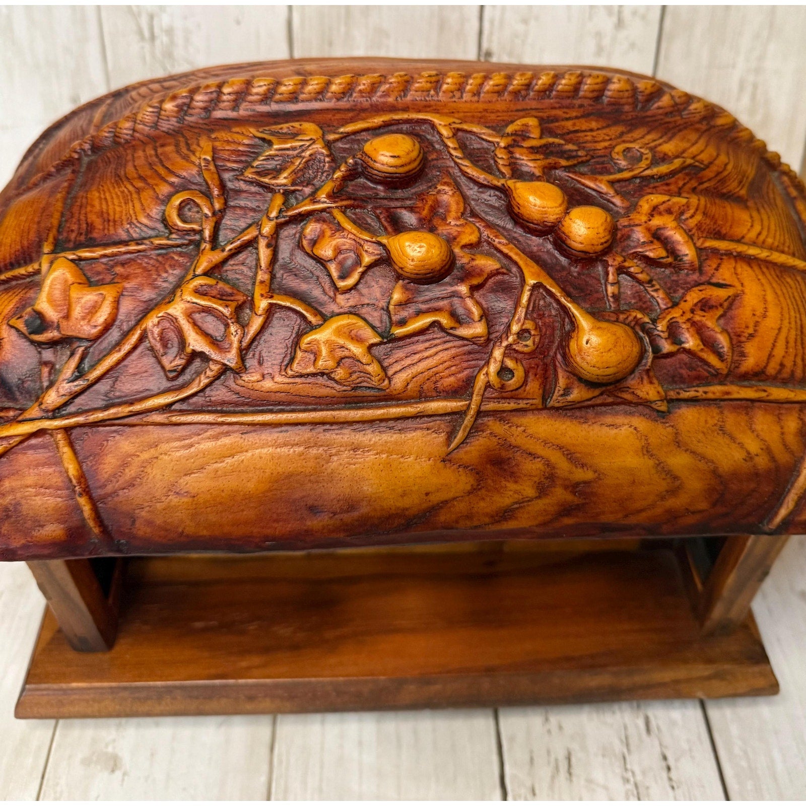 MCM Korean House Table Lamp