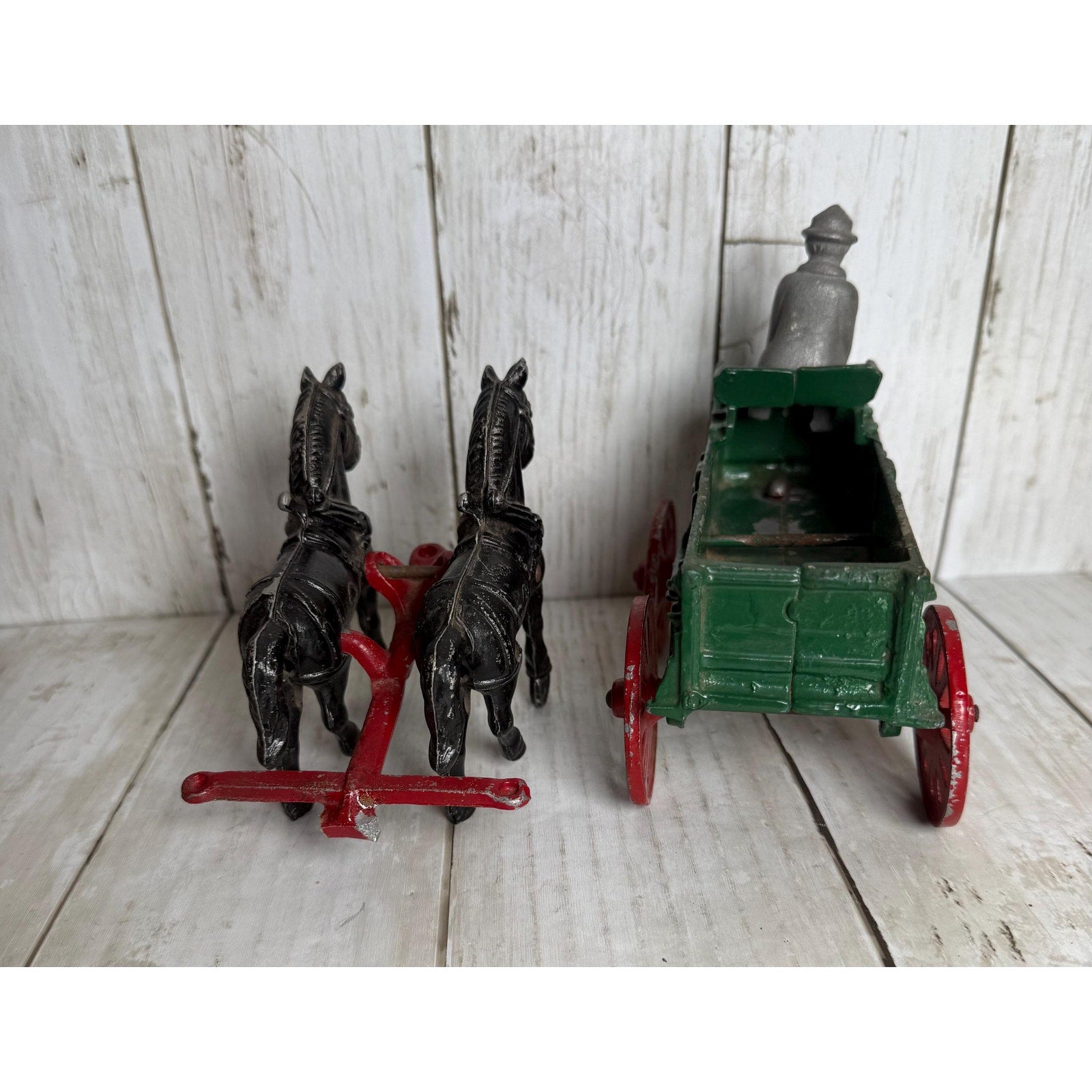 Stanley Horse Drawn Farm Hay Work Cast Wagon w/Driver Toy