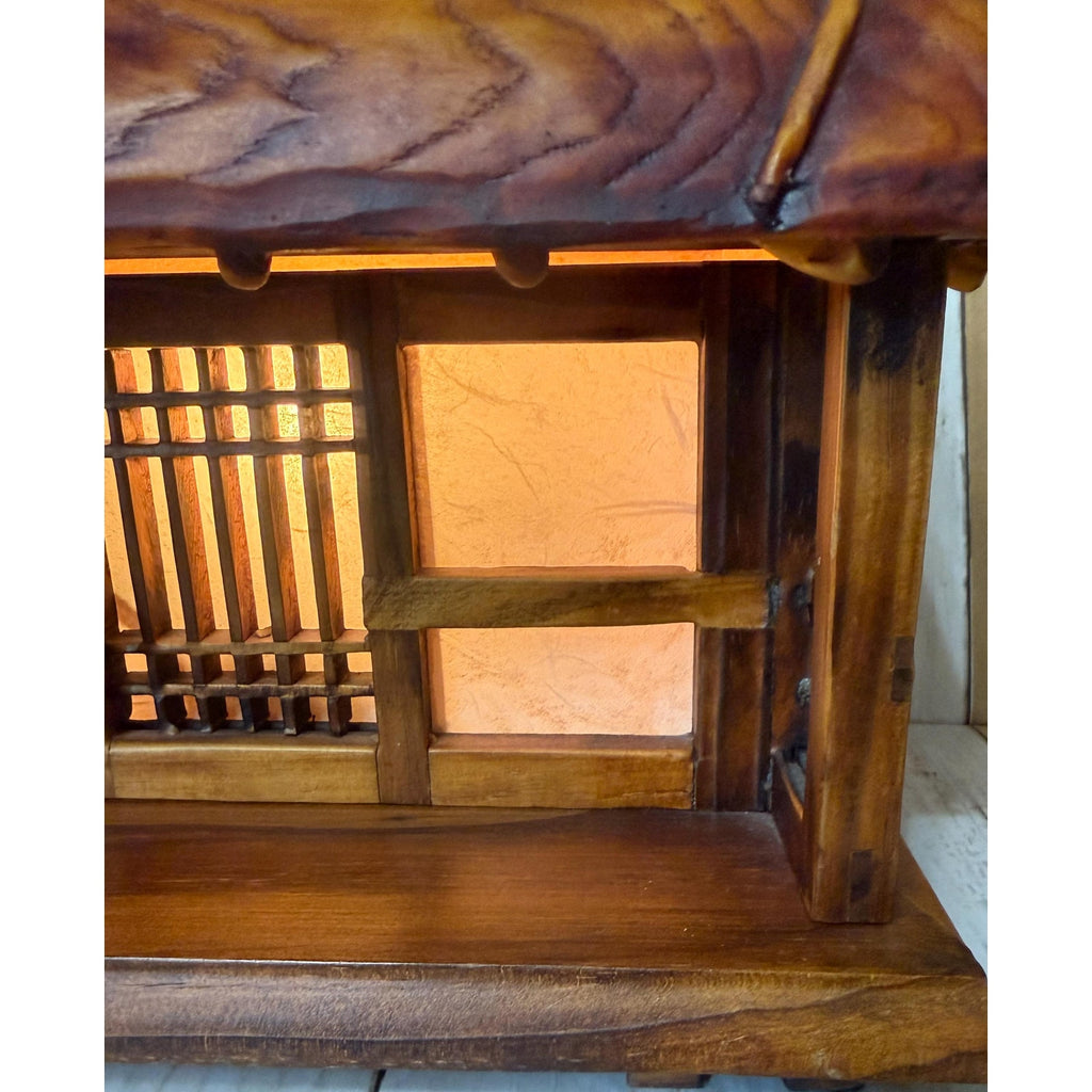 MCM Korean House Table Lamp