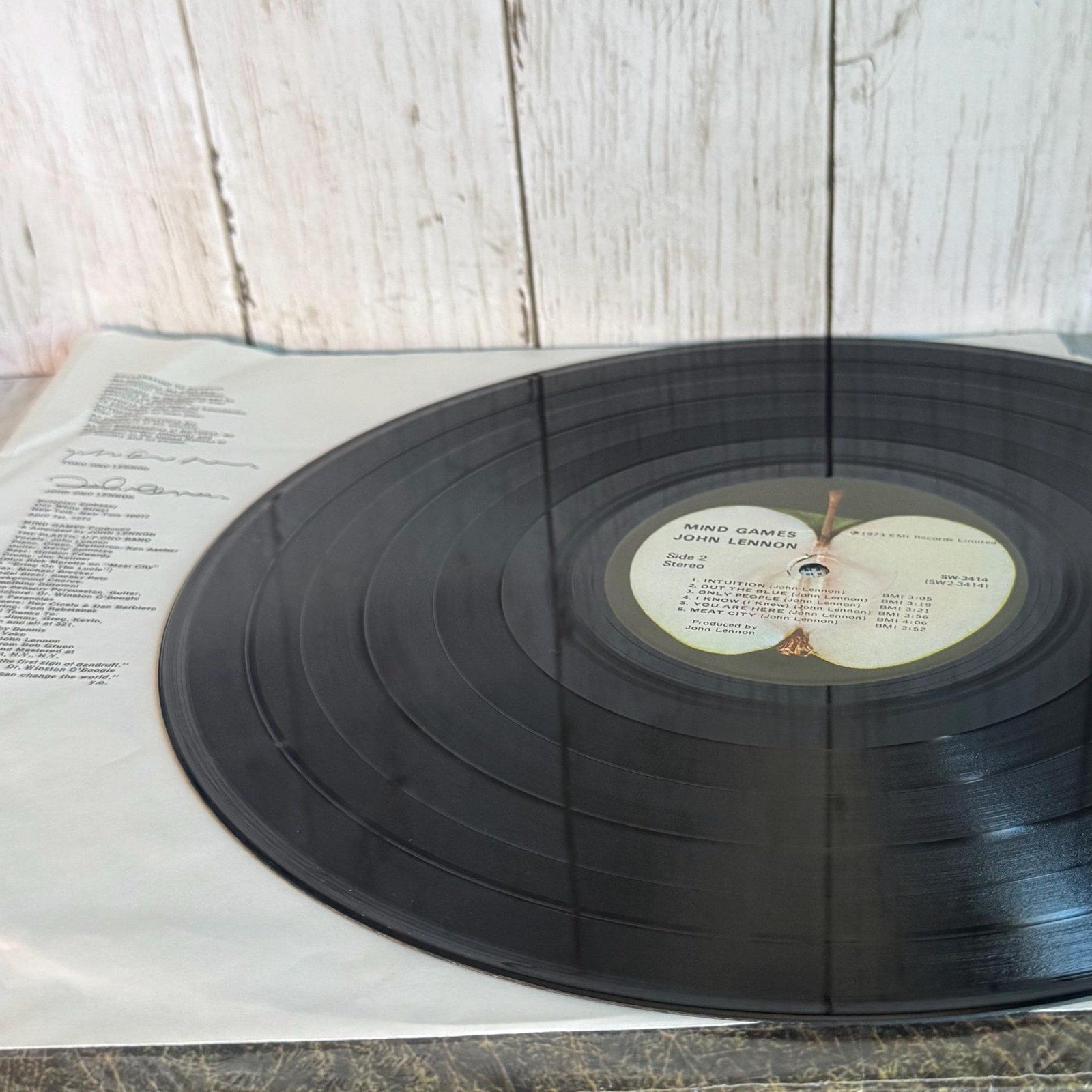 1973 John Lennon Mind Games Vinyl LP
