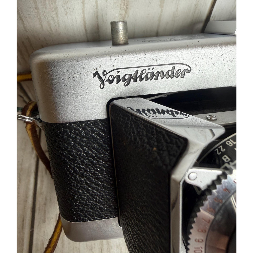 Voigtlander Vintessa 35 mm Camera - Untested