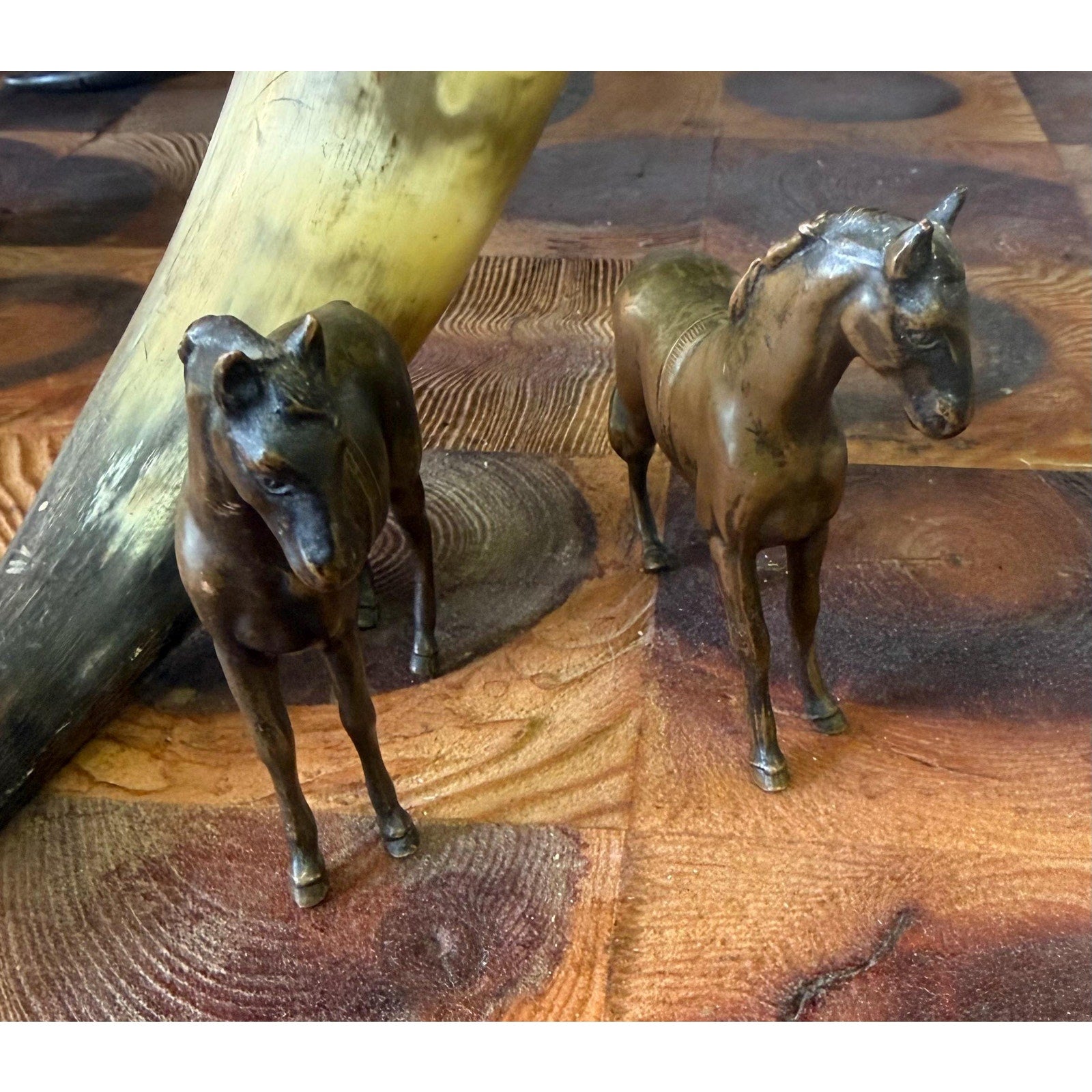 Pair of Jennings Brother Horse Figurines
