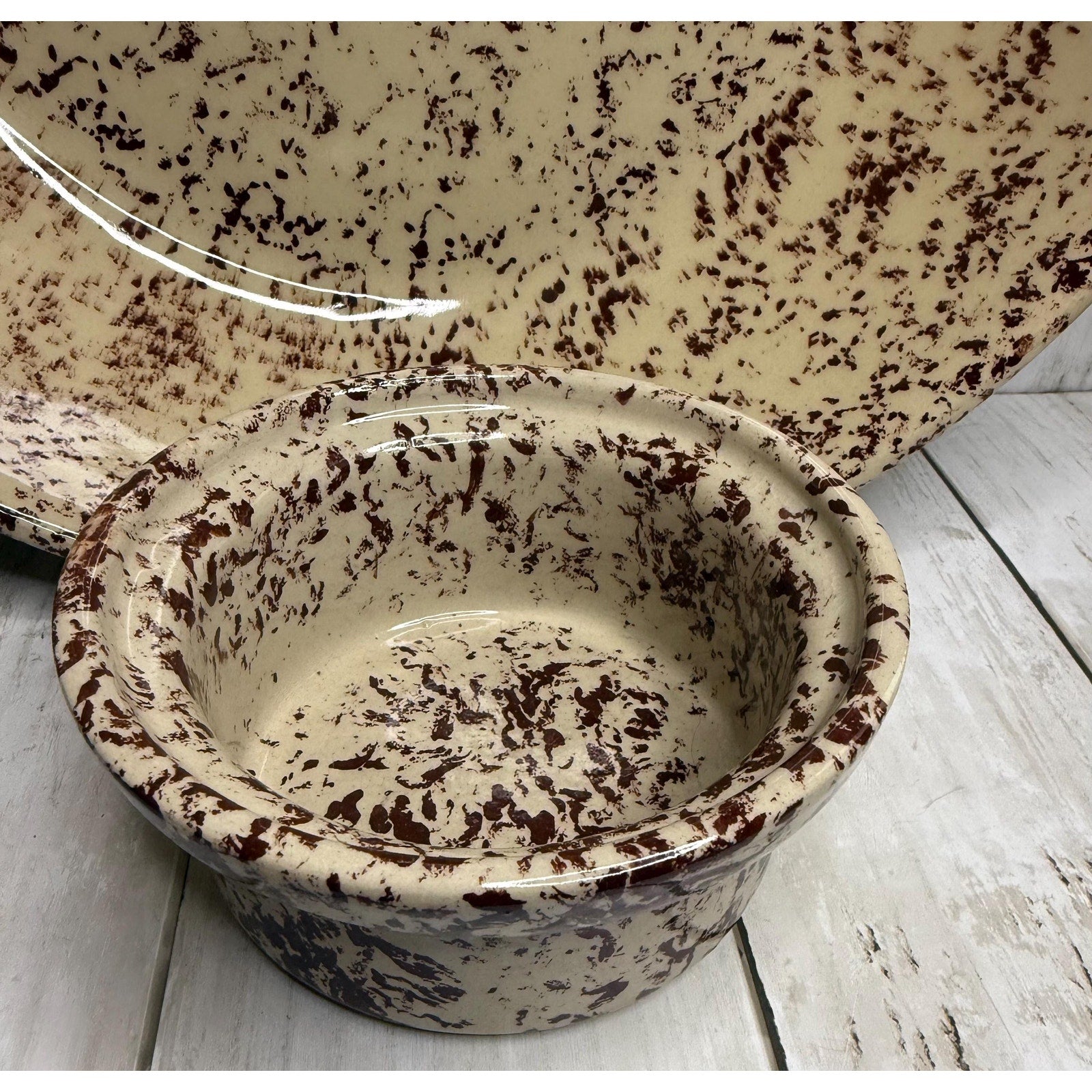Western Stoneware Spongeware Serving Bowl and Dish