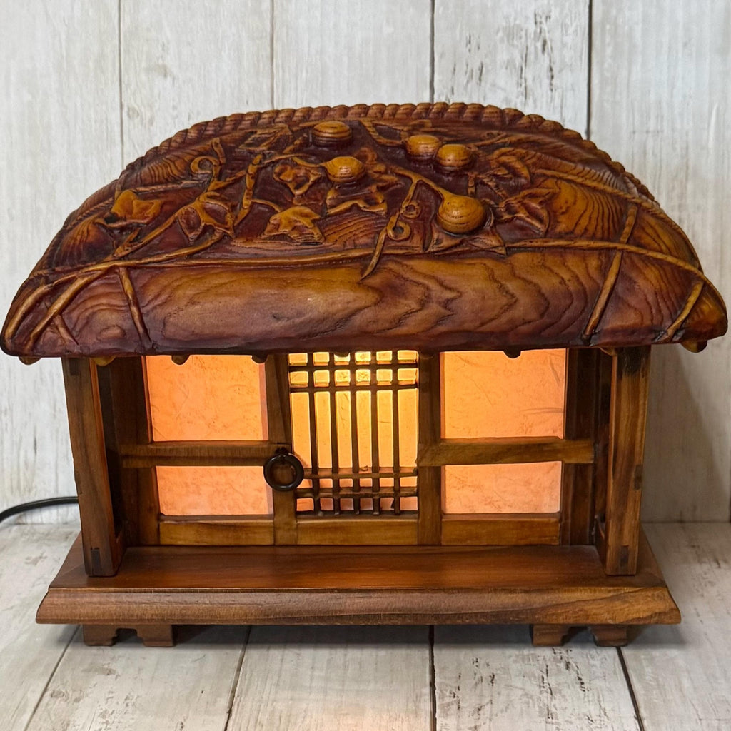 MCM Korean House Table Lamp