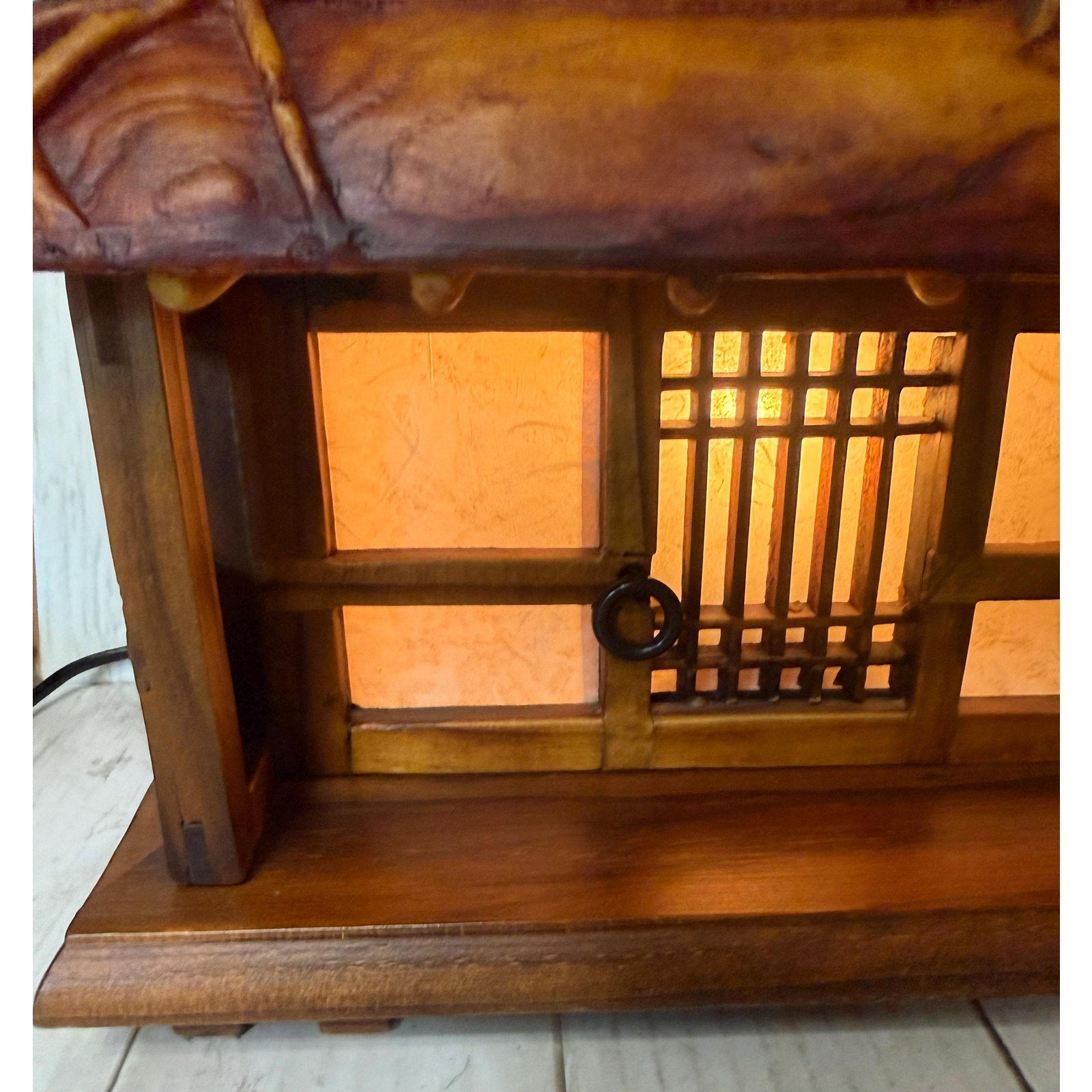 MCM Korean House Table Lamp