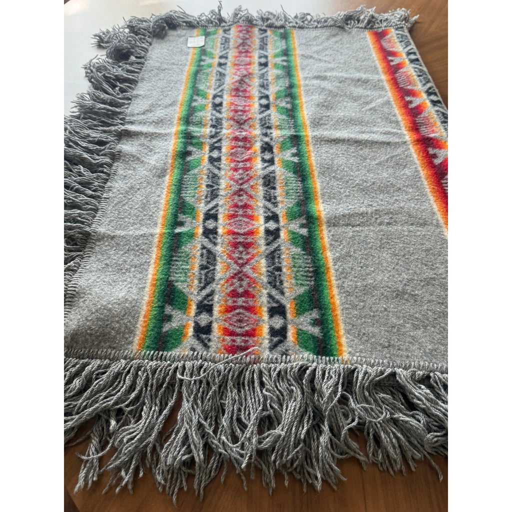 Vintage Pendleton Beaver State Wool Camp Blanket Shawl Fringe 32x43