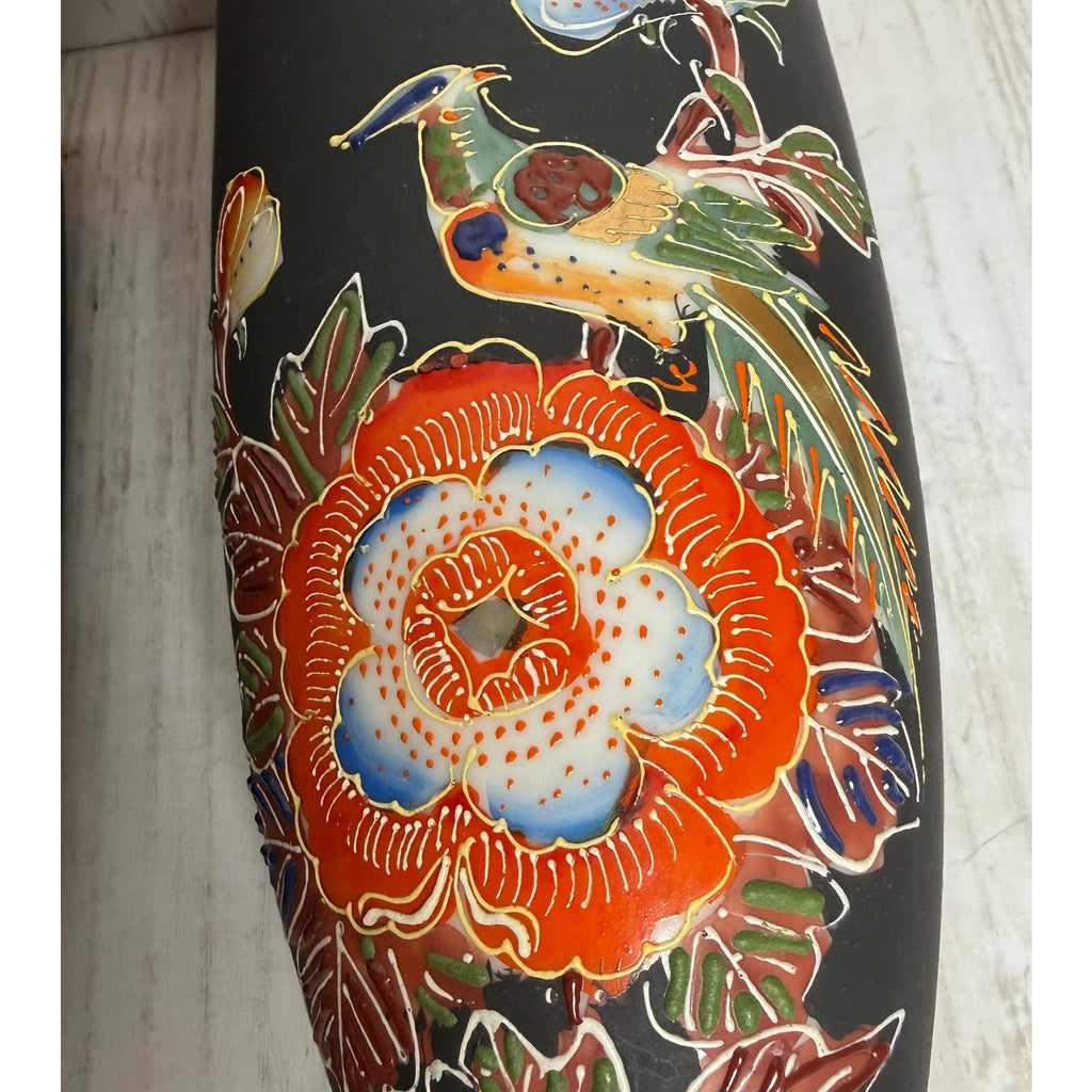 Satsuma Moriage Hand Painted Wall Pocket Set