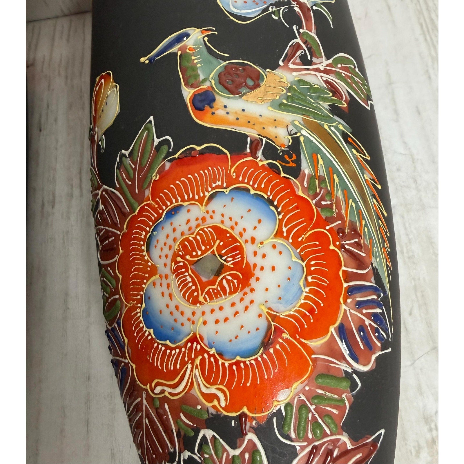 Satsuma Moriage Hand Painted Wall Pocket Set