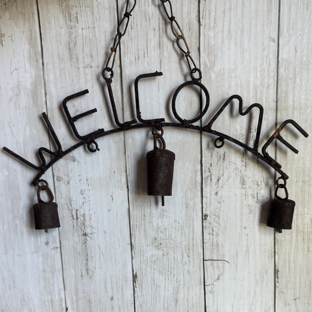 Vintage Rustic Welcome Cowbell Chime