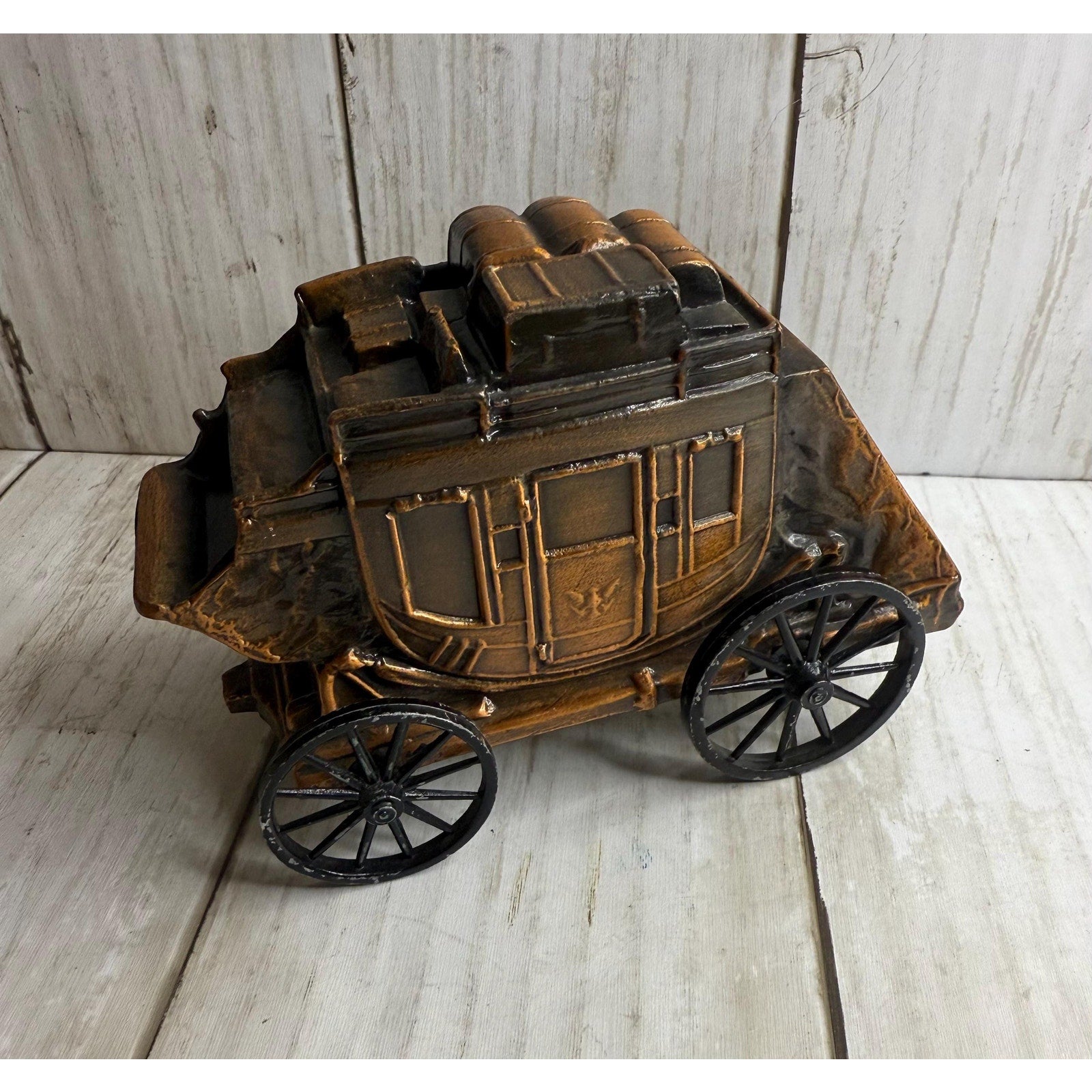Banthrico Inc Carriage coin Bank, Made in Chicago